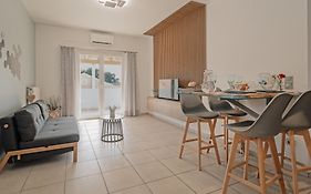 Vasilis Modern Apt
